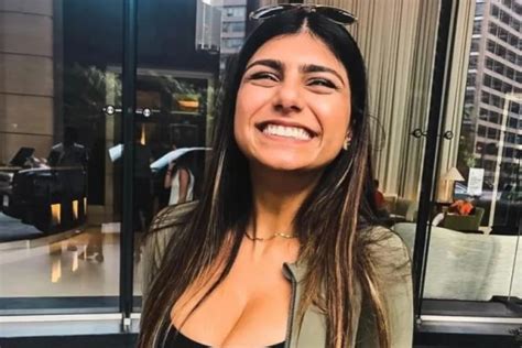 religion of mia khalifa|Is Mia Khalifa Jewish Or Muslim 